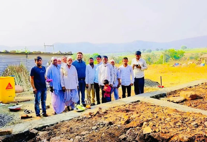 रुई गावात घरकुल बांधकाम शुभारंभ