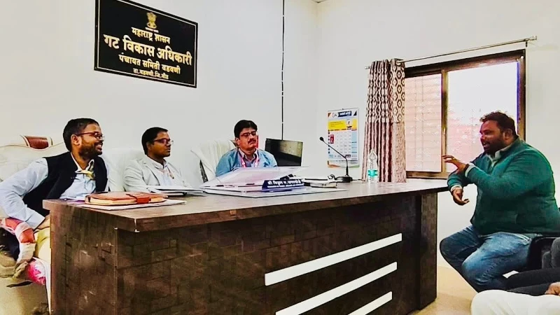 अपारंपरिक ऊर्जा उपक्रमावर चर्चा